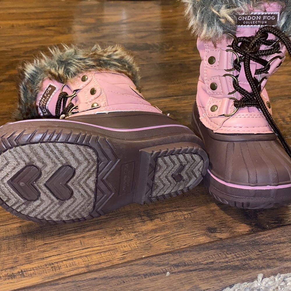 Snow boots - Picture 2 of 2